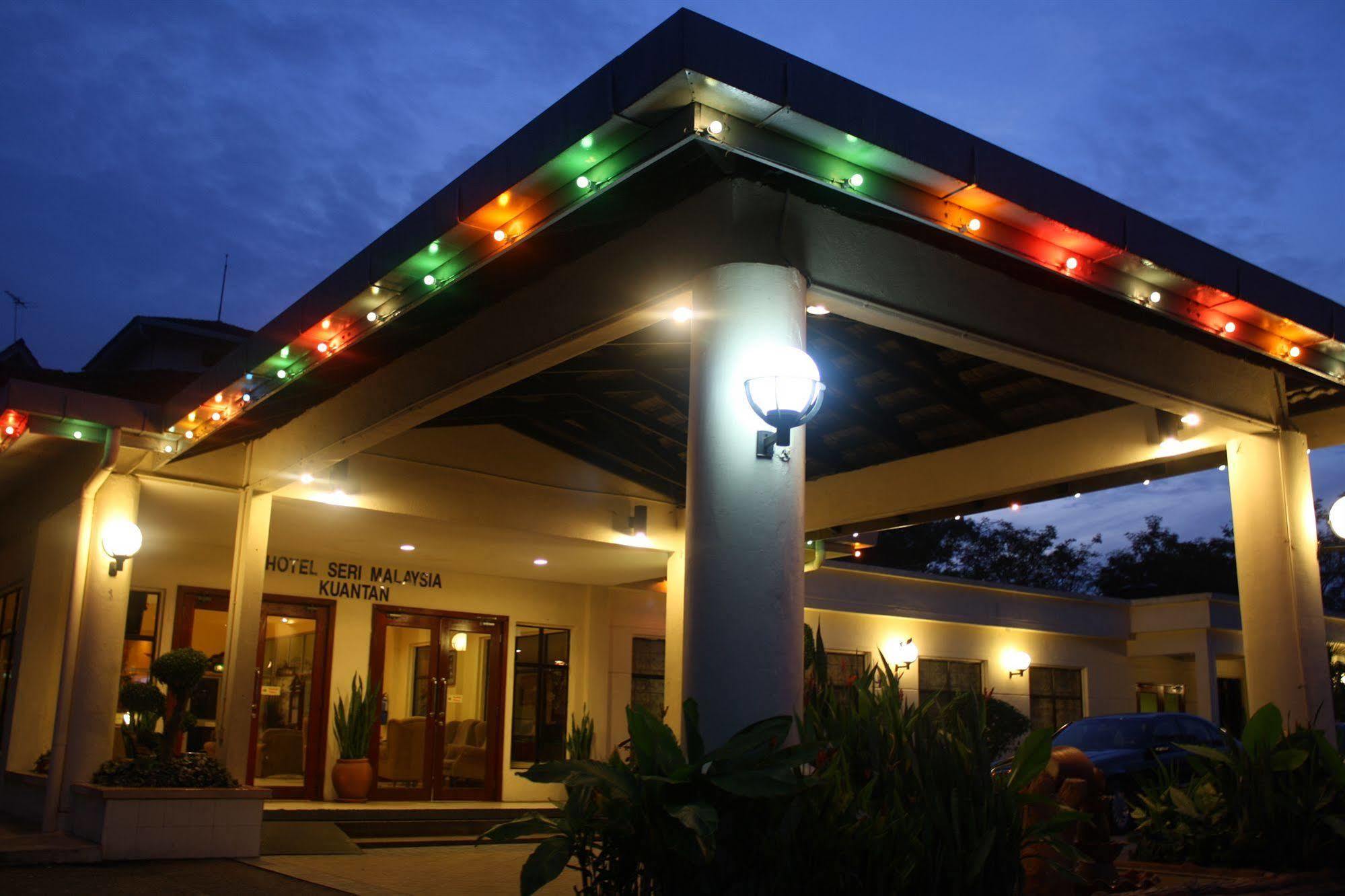 Hotel Seri Malaysia Куантан Екстериор снимка