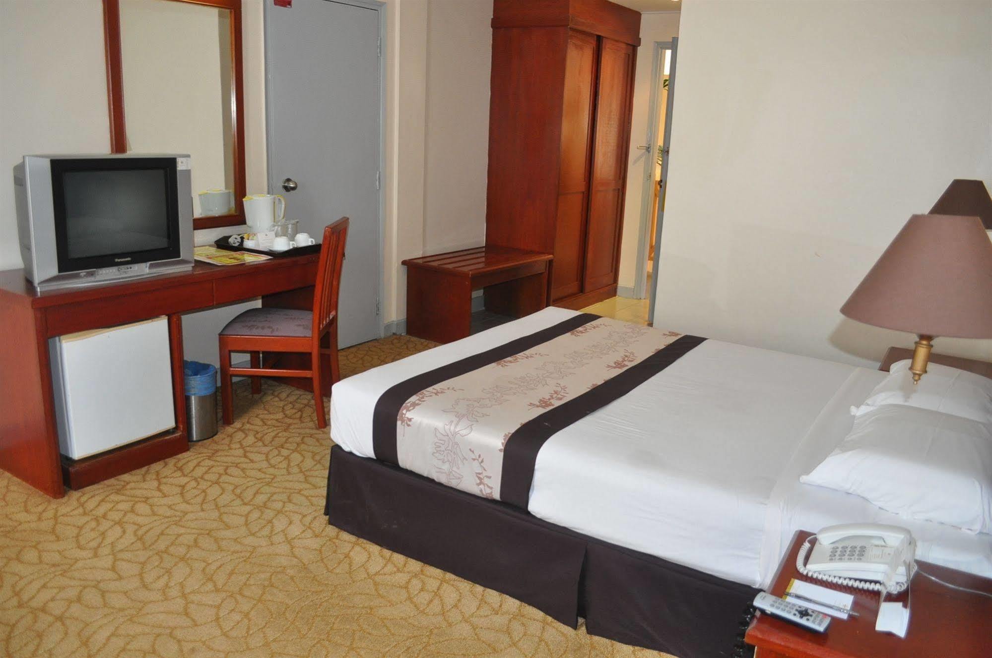 Hotel Seri Malaysia Куантан Екстериор снимка